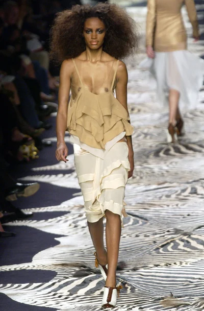 Look 18